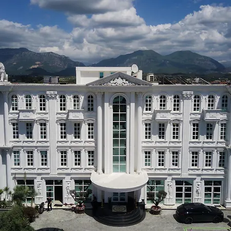 Britania Hotel *