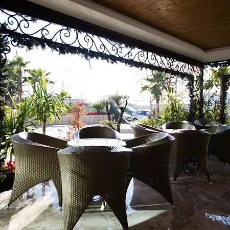 Отель Britania *