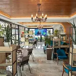 Hotel Britania *
